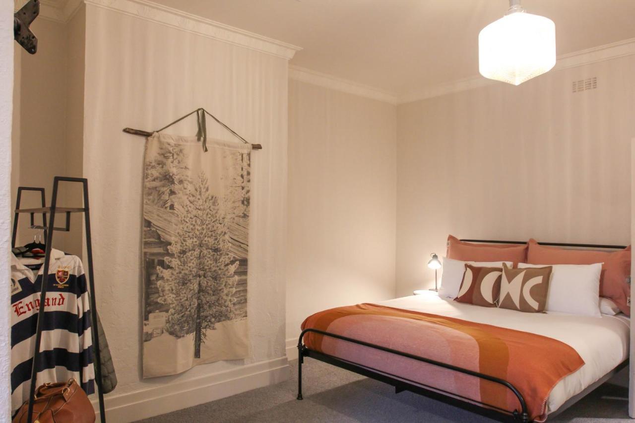 Alpine Hotel, Eat Drink Sleep วอร์เบอร์ตัน ภายนอก รูปภาพ
